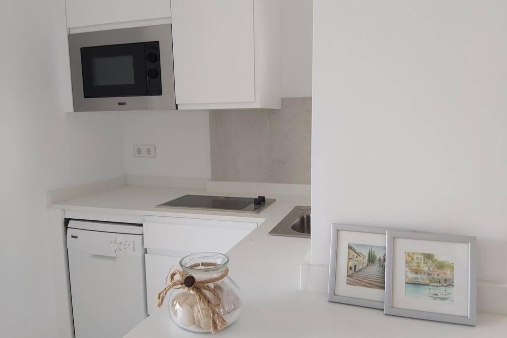 Beach Apartment Cala Torta Pool & Terrace Canamel カプデペラ エクステリア 写真